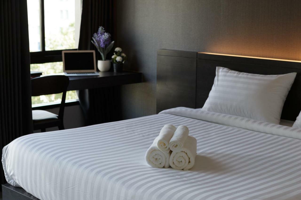 @S115 Residence Samut Prakan Exterior photo